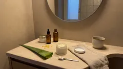 Crema viso all’aloe vera fai da te: ricetta semplice, benefici reali ed errori da evitare