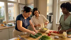 Salat-Roulade in 15 Minuten: der Party-Snack, der wie viel Arbeit aussieht